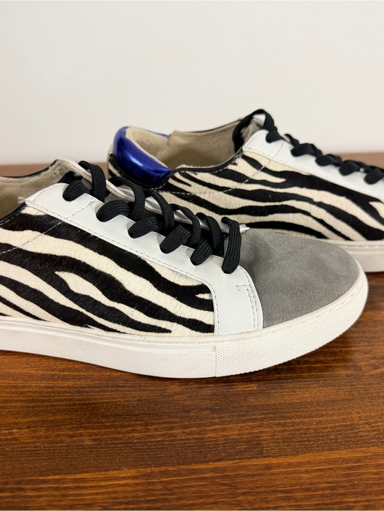 Kenneth Cole Shoes - Sassy Kenneth Cole Zebra Print Black White  with Gray Suede Toe